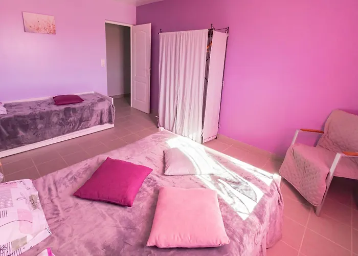 Manel بيت ضيافة *